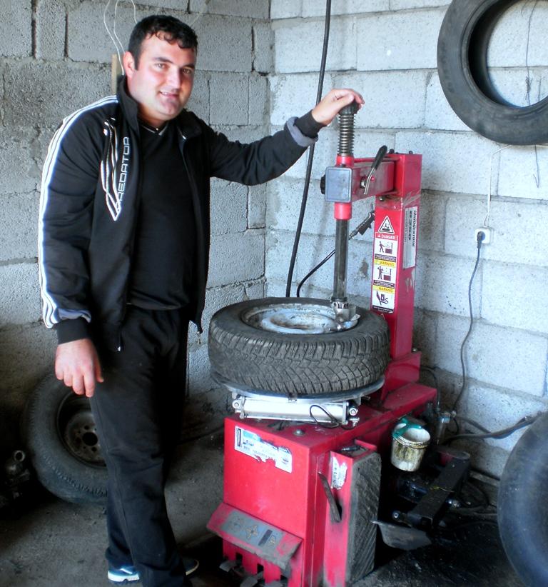 Borrower image